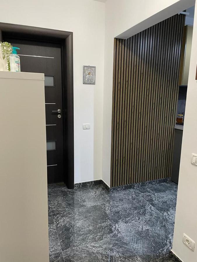 Apartment Amira 2 *